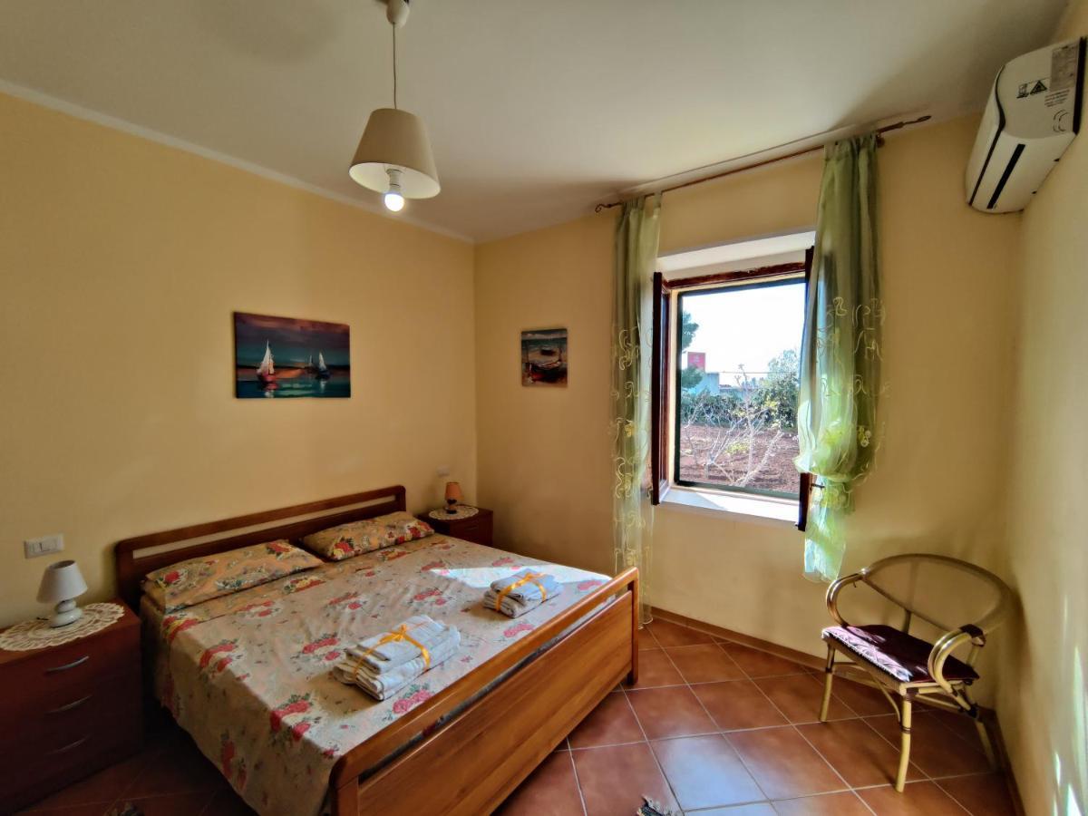 Вилла Casa Spezzara Санта-Доменика Экстерьер фото